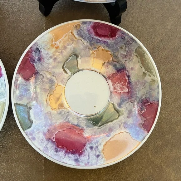 Set of Four Saucers or Trinket Dishes Handpainted - Picture 4 of 10